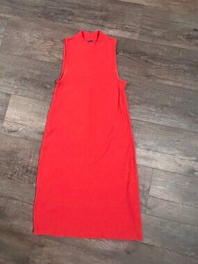 Old Navy Red Ribbed Midi Dress – Size S